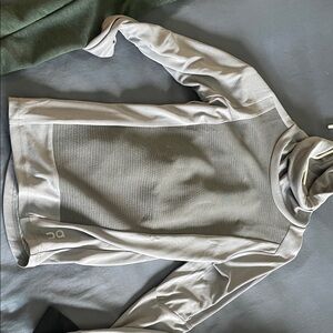 On Running Gray Women's Hoodie